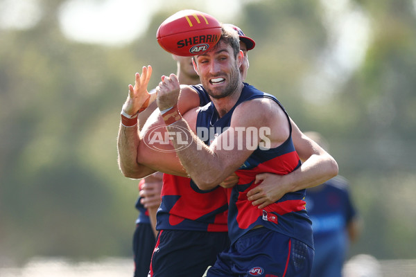 AFL 2025 Training - Melbourne 150425 - A-58599375