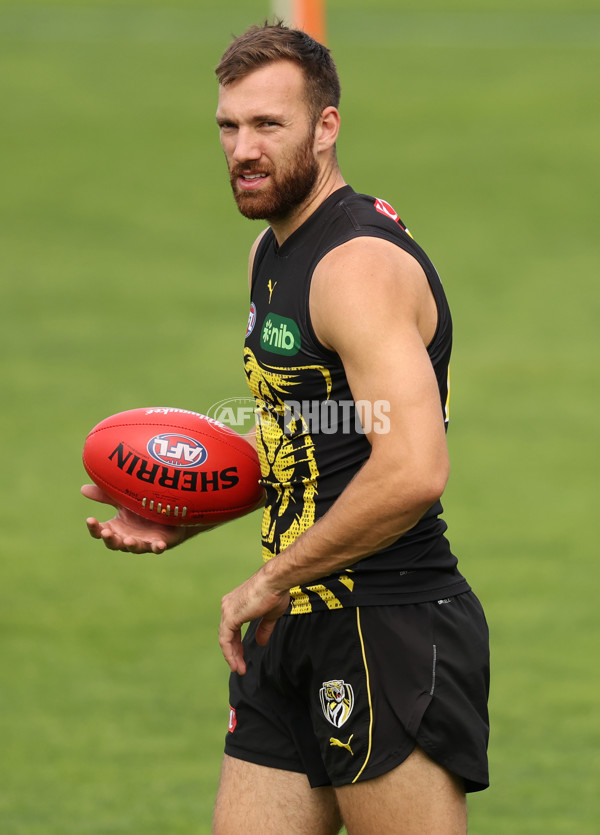 AFL 2025 Training - Richmond 160425 - A-58616910