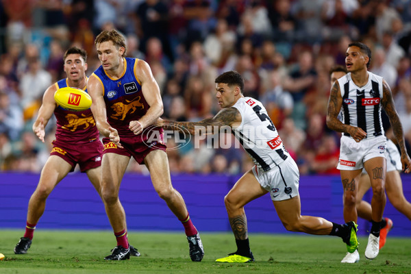 AFL 2025 Round 06 - Brisbane v Collingwood - A-58631952