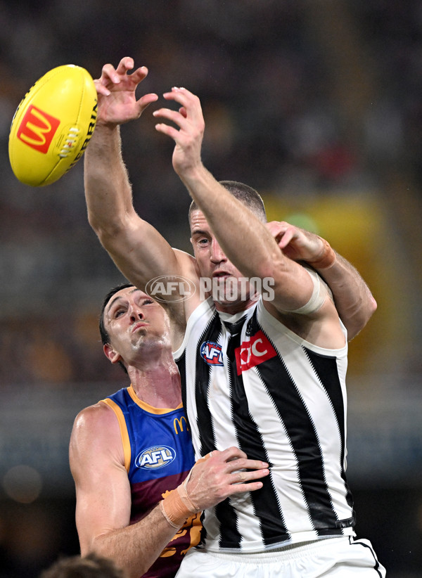 AFL 2025 Round 06 - Brisbane v Collingwood - A-58632012