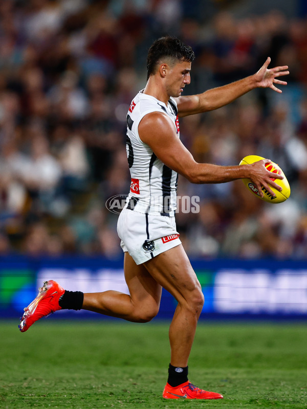 AFL 2025 Round 06 - Brisbane v Collingwood - A-58643861