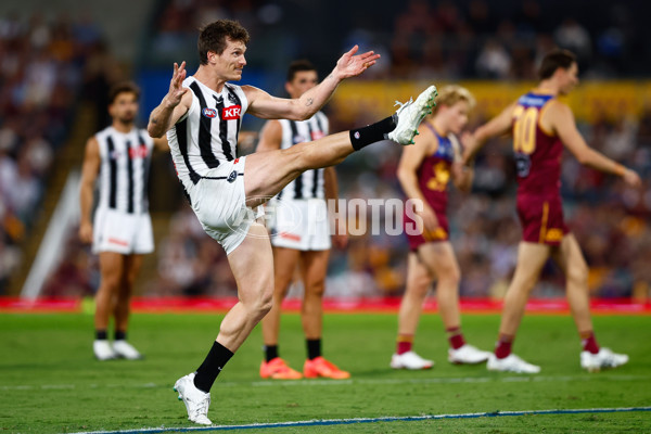 AFL 2025 Round 06 - Brisbane v Collingwood - A-58647807