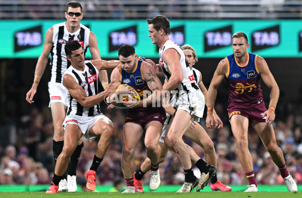 AFL 2025 Round 06 - Brisbane v Collingwood - A-58651413