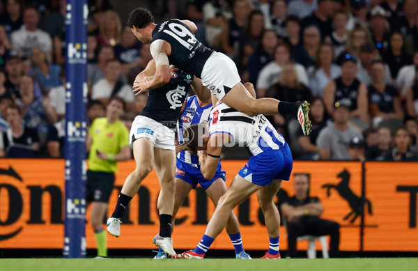 AFL 2025 Round 06 - North Melbourne v Carlton - A-58743437