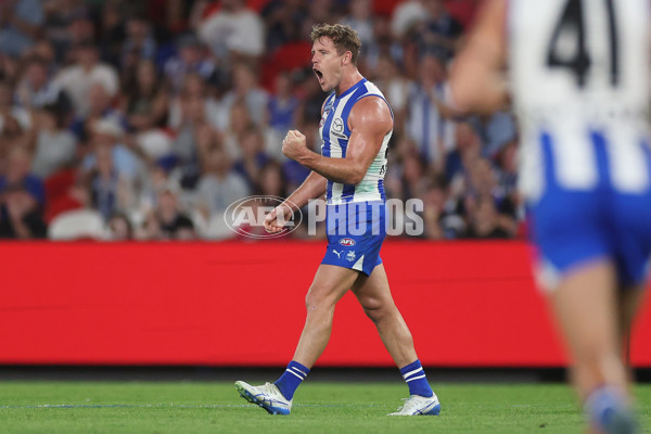 AFL 2025 Round 06 - North Melbourne v Carlton - A-58745987