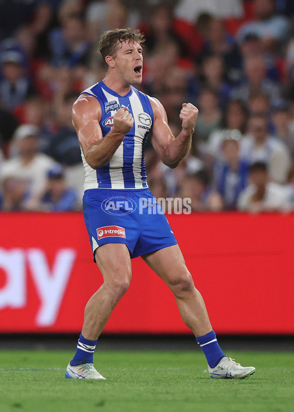 AFL 2025 Round 06 - North Melbourne v Carlton - A-58747062