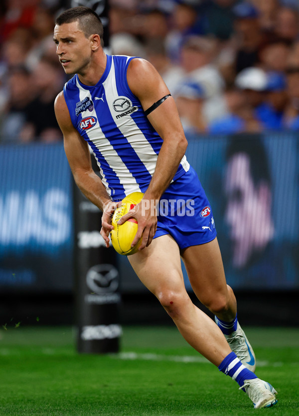 AFL 2025 Round 06 - North Melbourne v Carlton - A-58747073
