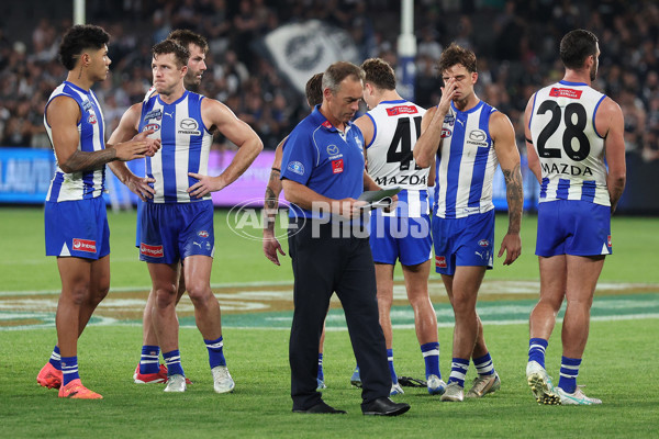 AFL 2025 Round 06 - North Melbourne v Carlton - A-58755140