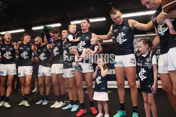 AFL 2025 Round 06 - North Melbourne v Carlton - A-58755165
