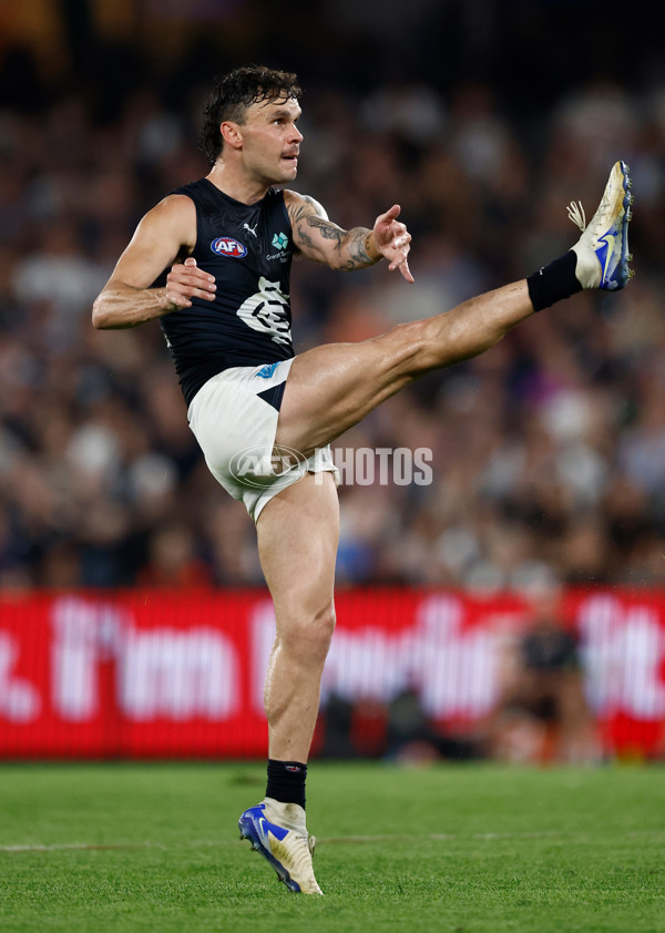 AFL 2025 Round 06 - North Melbourne v Carlton - A-58757612