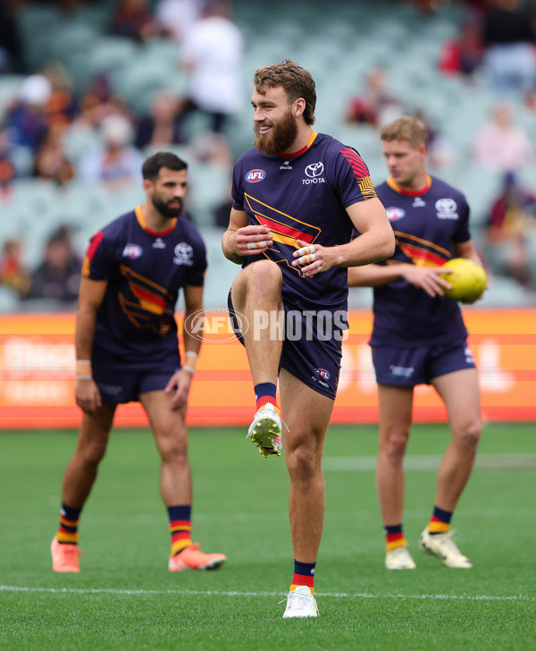 AFL 2025 Round 06 - Adelaide v GWS - A-58777509