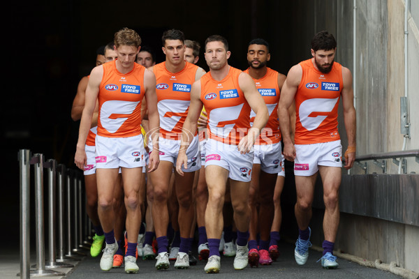 AFL 2025 Round 06 - Adelaide v GWS - A-58777532