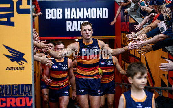 AFL 2025 Round 06 - Adelaide v GWS - A-58779098