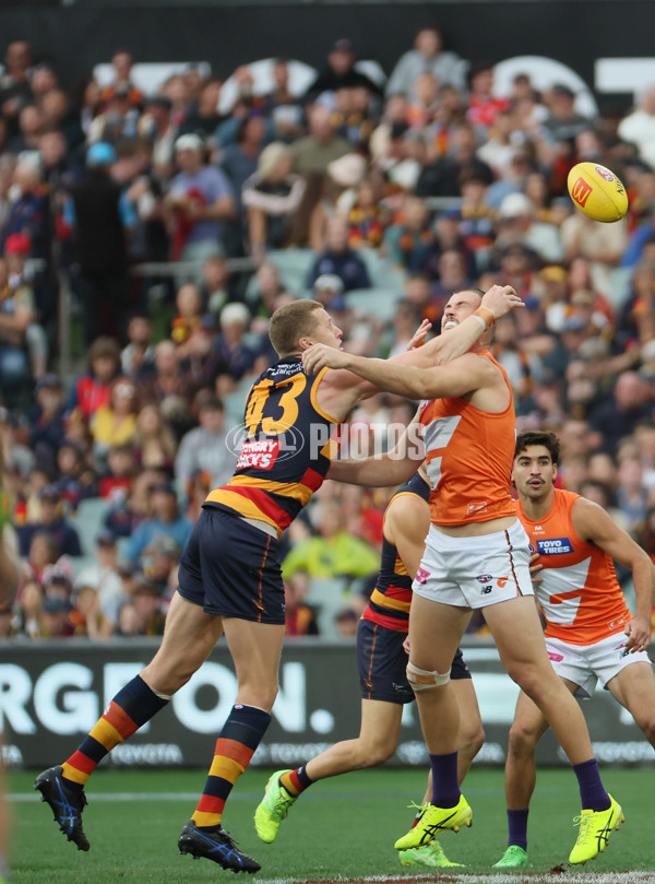 AFL 2025 Round 06 - Adelaide v GWS - A-58780388
