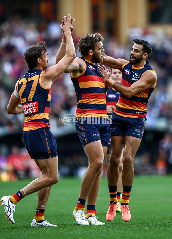 AFL 2025 Round 06 - Adelaide v GWS - A-58780445