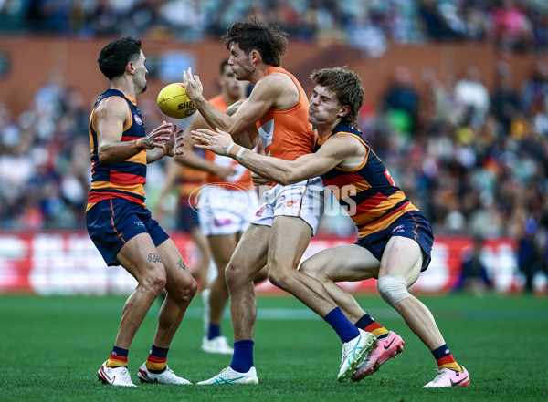 AFL 2025 Round 06 - Adelaide v GWS - A-58780483