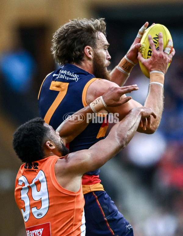 AFL 2025 Round 06 - Adelaide v GWS - A-58781902