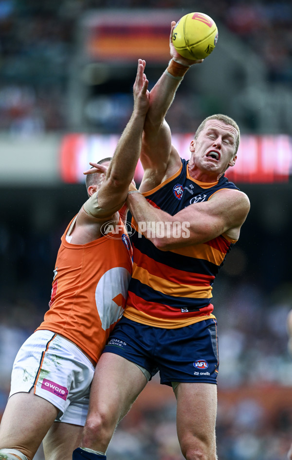 AFL 2025 Round 06 - Adelaide v GWS - A-58781913