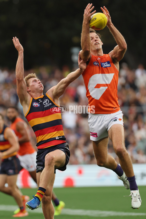 AFL 2025 Round 06 - Adelaide v GWS - A-58781947