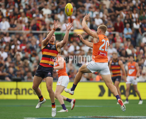 AFL 2025 Round 06 - Adelaide v GWS - A-58781995