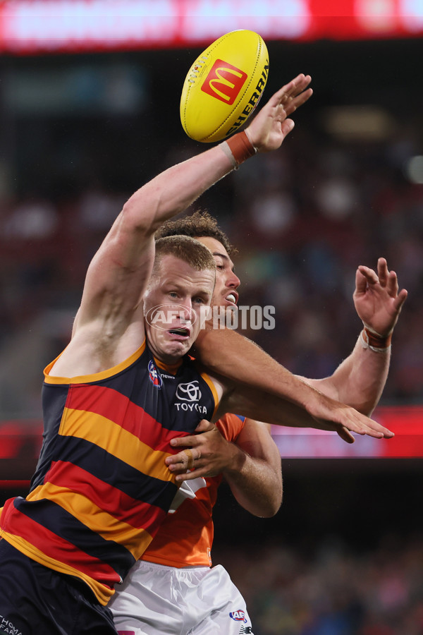 AFL 2025 Round 06 - Adelaide v GWS - A-58783297