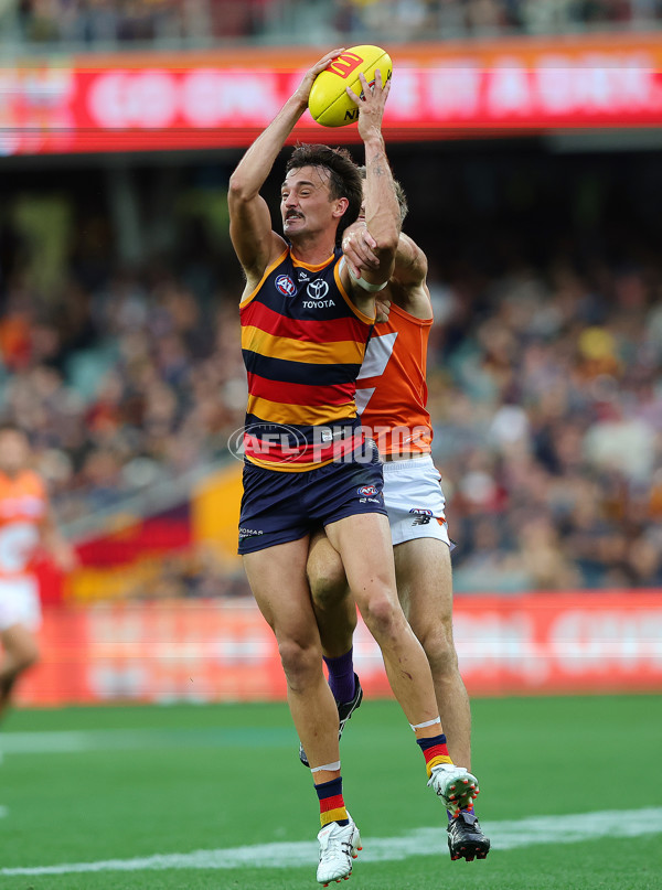 AFL 2025 Round 06 - Adelaide v GWS - A-58784124