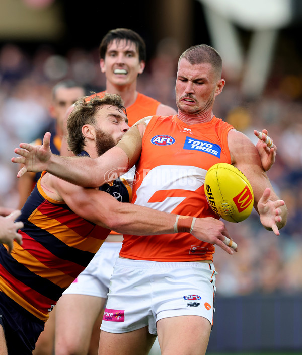 AFL 2025 Round 06 - Adelaide v GWS - A-58784127