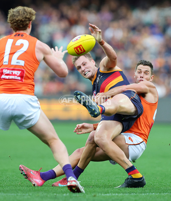 AFL 2025 Round 06 - Adelaide v GWS - A-58784141