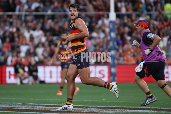 AFL 2025 Round 06 - Adelaide v GWS - A-58784143