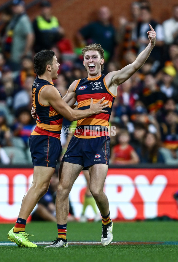 AFL 2025 Round 06 - Adelaide v GWS - A-58784154