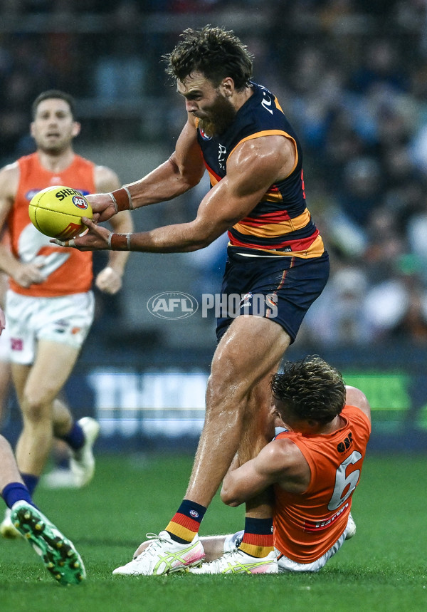 AFL 2025 Round 06 - Adelaide v GWS - A-58786396