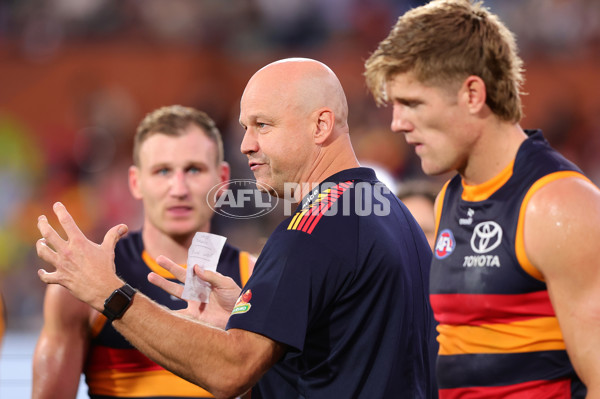 AFL 2025 Round 06 - Adelaide v GWS - A-58791511