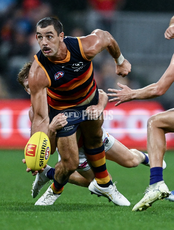 AFL 2025 Round 06 - Adelaide v GWS - A-58794267