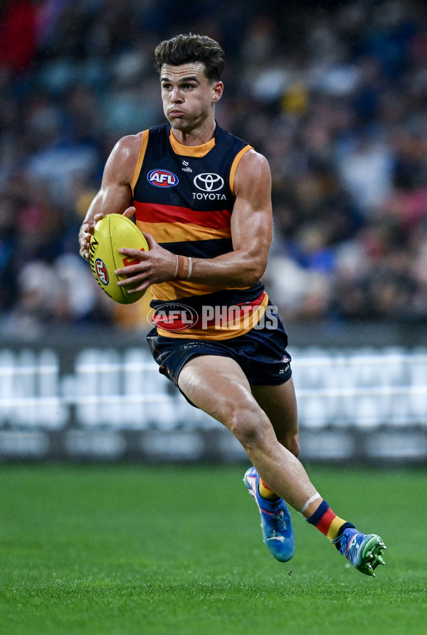AFL 2025 Round 06 - Adelaide v GWS - A-58794293