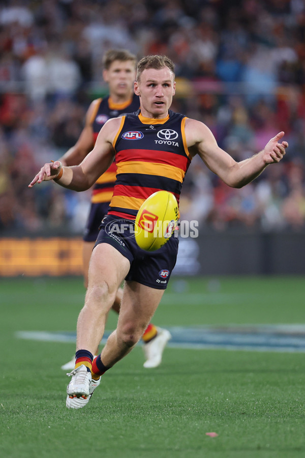 AFL 2025 Round 06 - Adelaide v GWS - A-58794433