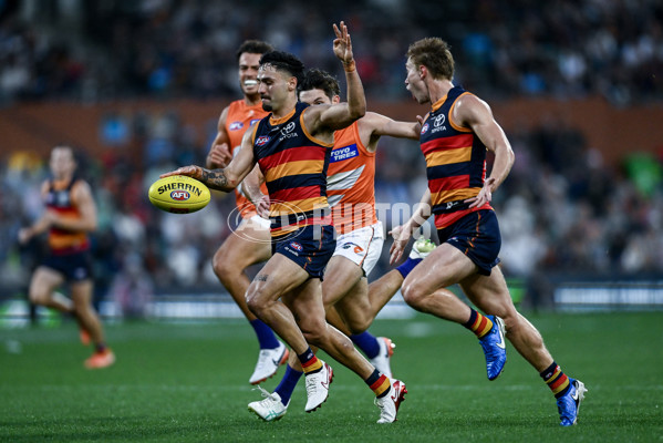 AFL 2025 Round 06 - Adelaide v GWS - A-58794501