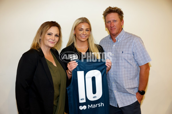 2025 Marsh AFL National Academy Girls Jumper Presentation - A-58806900