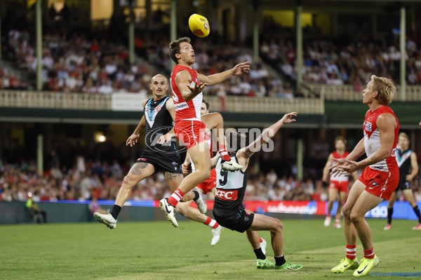 AFL 2025 Round 06 - Sydney v Port Adelaide - A-58821061