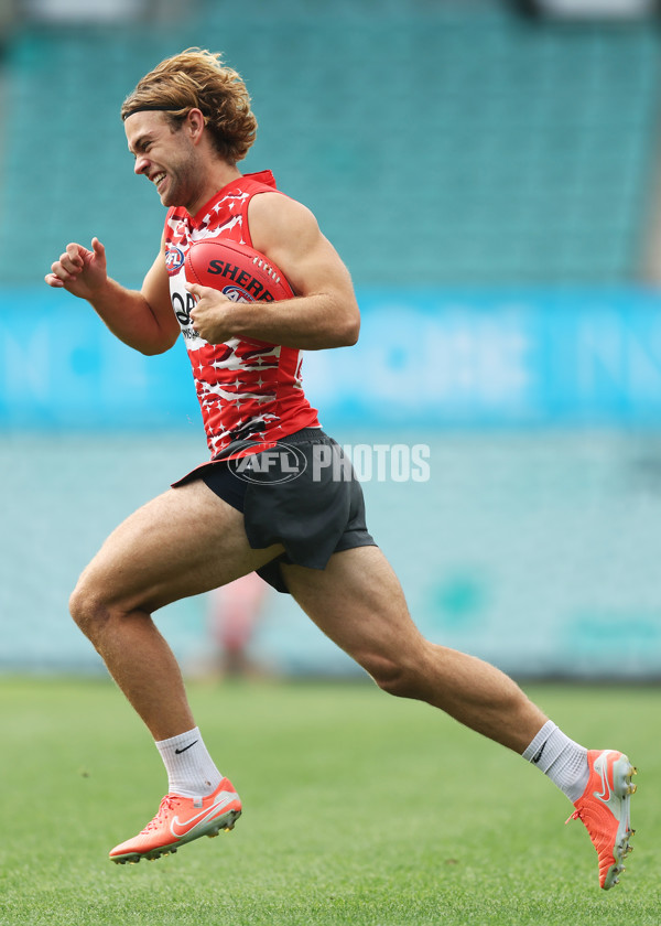 AFL 2025 Training - Sydney 230425 - A-58884398