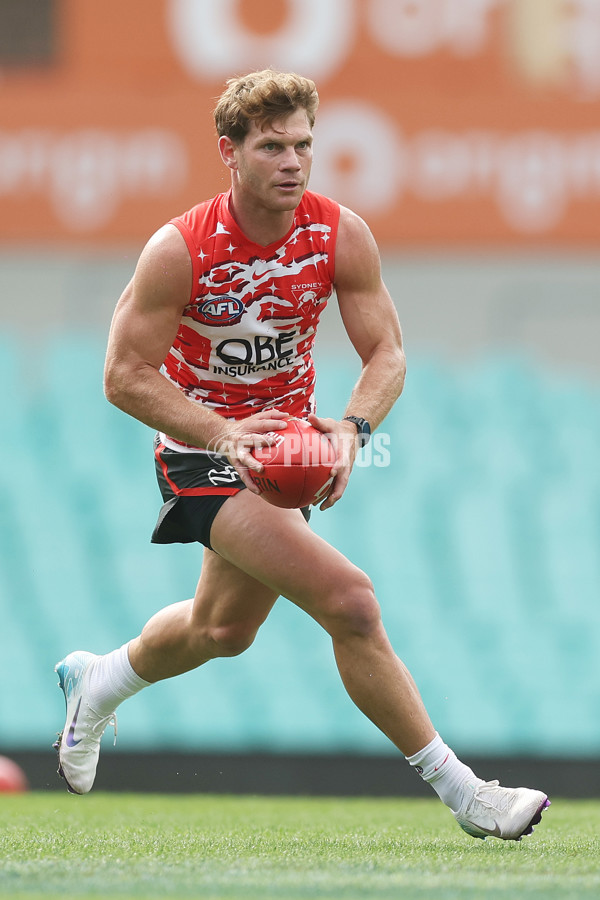 AFL 2025 Training - Sydney 230425 - A-58922432