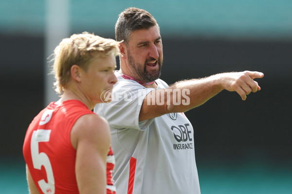 AFL 2025 Training - Sydney 230425 - A-58924107