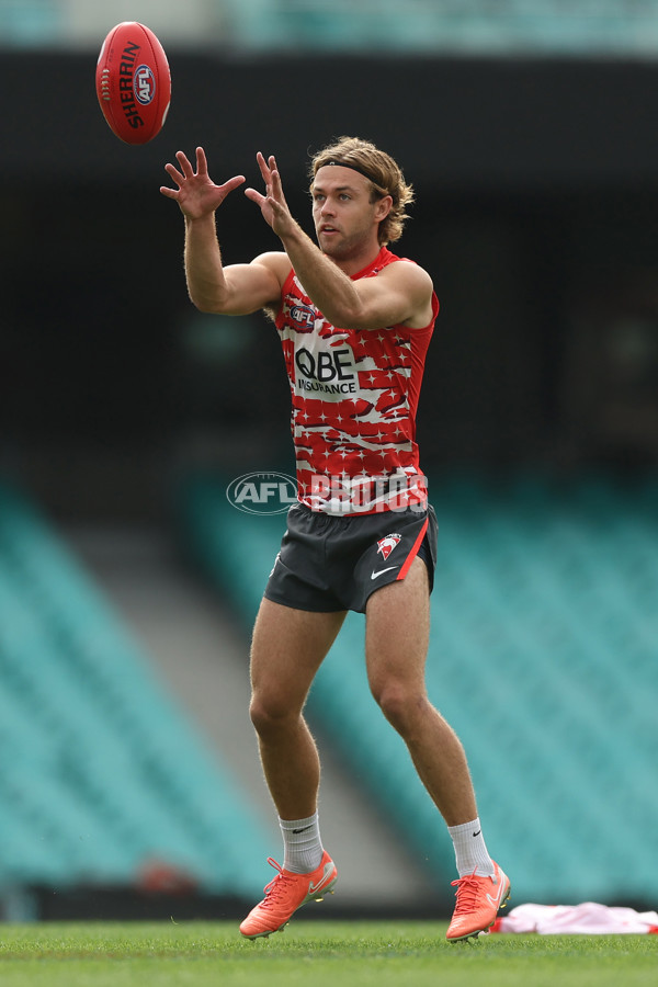 AFL 2025 Training - Sydney 230425 - A-58924109