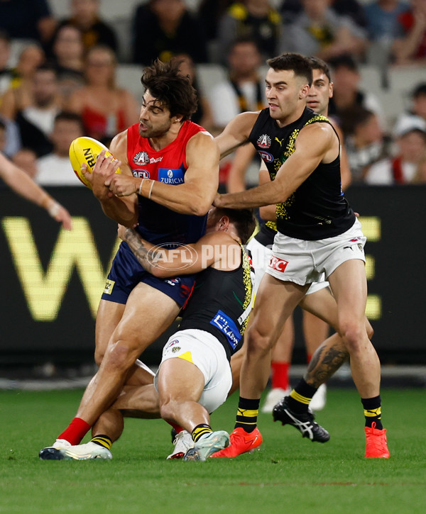 AFL 2025 Round 07 - Melbourne v Richmond - A-58925100