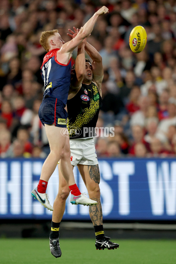 AFL 2025 Round 07 - Melbourne v Richmond - A-58927095