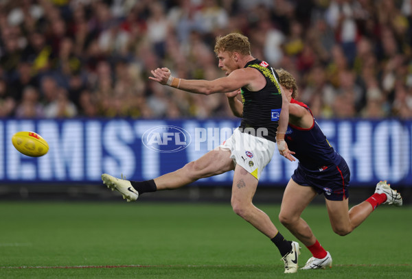 AFL 2025 Round 07 - Melbourne v Richmond - A-58927792