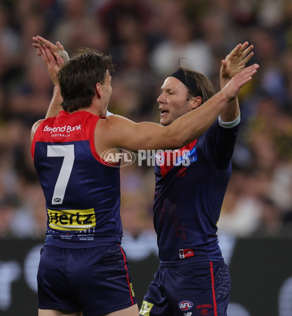 AFL 2025 Round 07 - Melbourne v Richmond - A-58927793