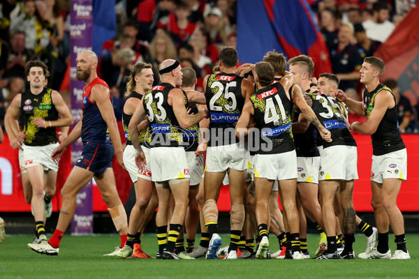 AFL 2025 Round 07 - Melbourne v Richmond - A-58929773