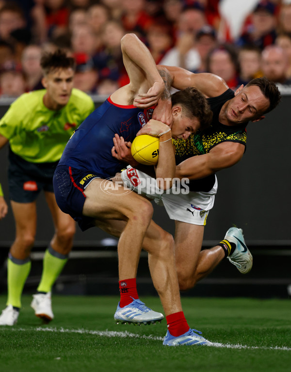 AFL 2025 Round 07 - Melbourne v Richmond - A-58929775