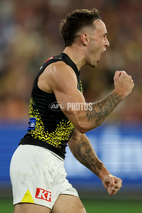 AFL 2025 Round 07 - Melbourne v Richmond - A-58929848