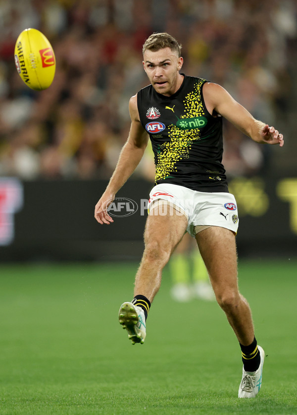 AFL 2025 Round 07 - Melbourne v Richmond - A-58930212